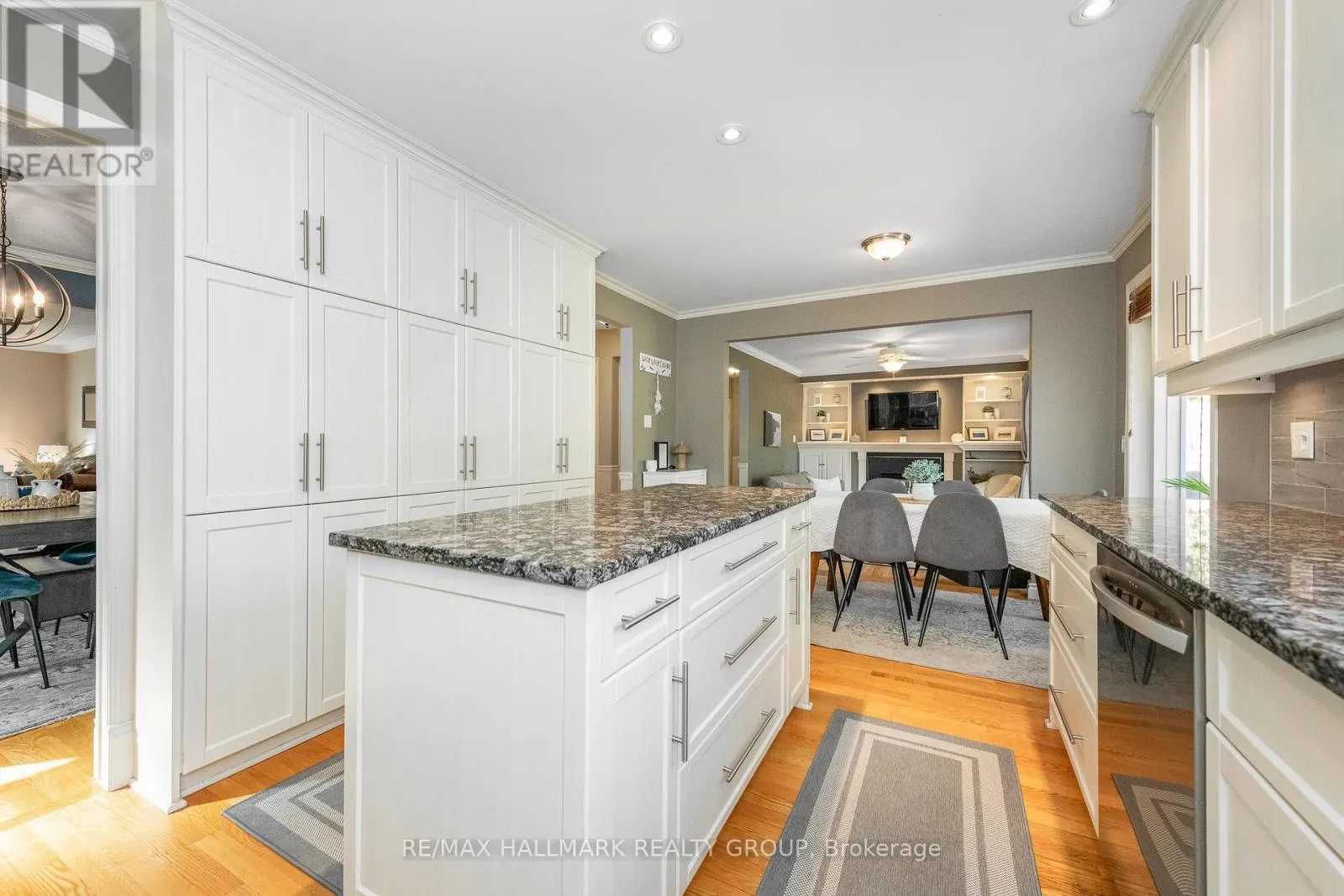 35 ST REMY DRIVE