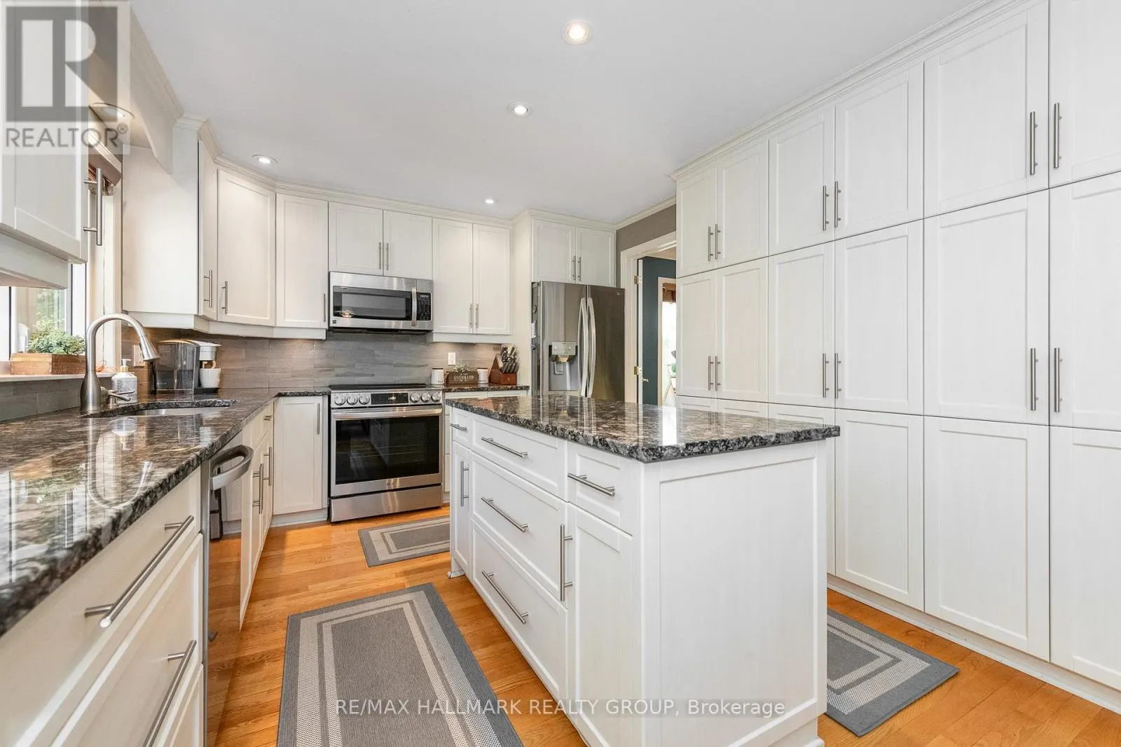 35 ST REMY DRIVE