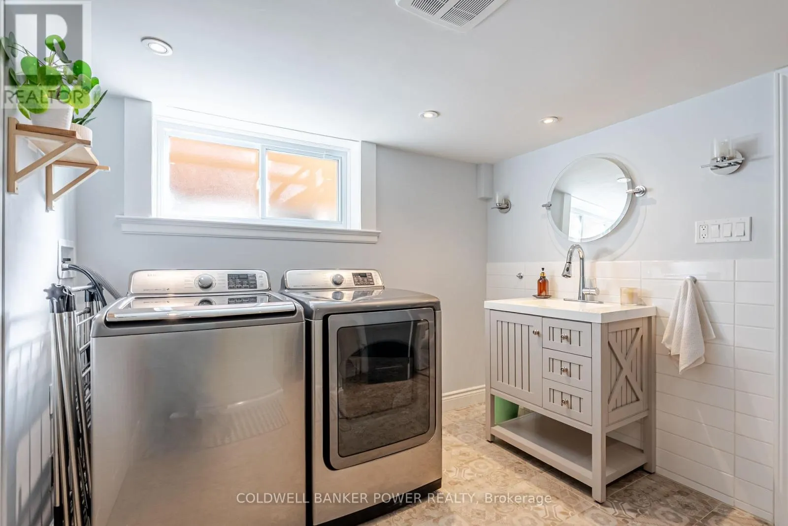 20 ELMWOOD AVENUE E