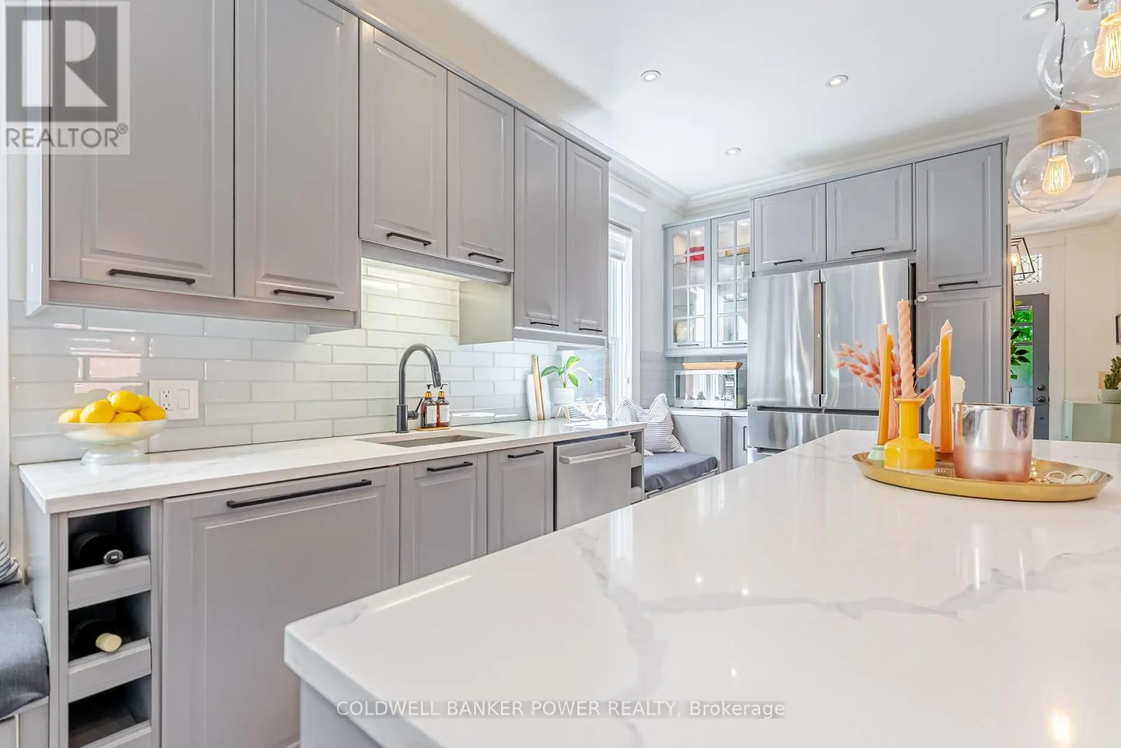20 ELMWOOD AVENUE E