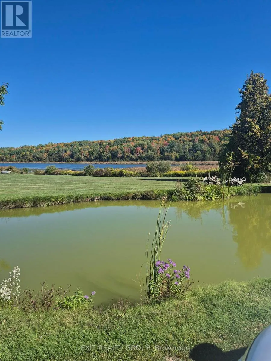 7-152 CONCESSION RD 11 W
