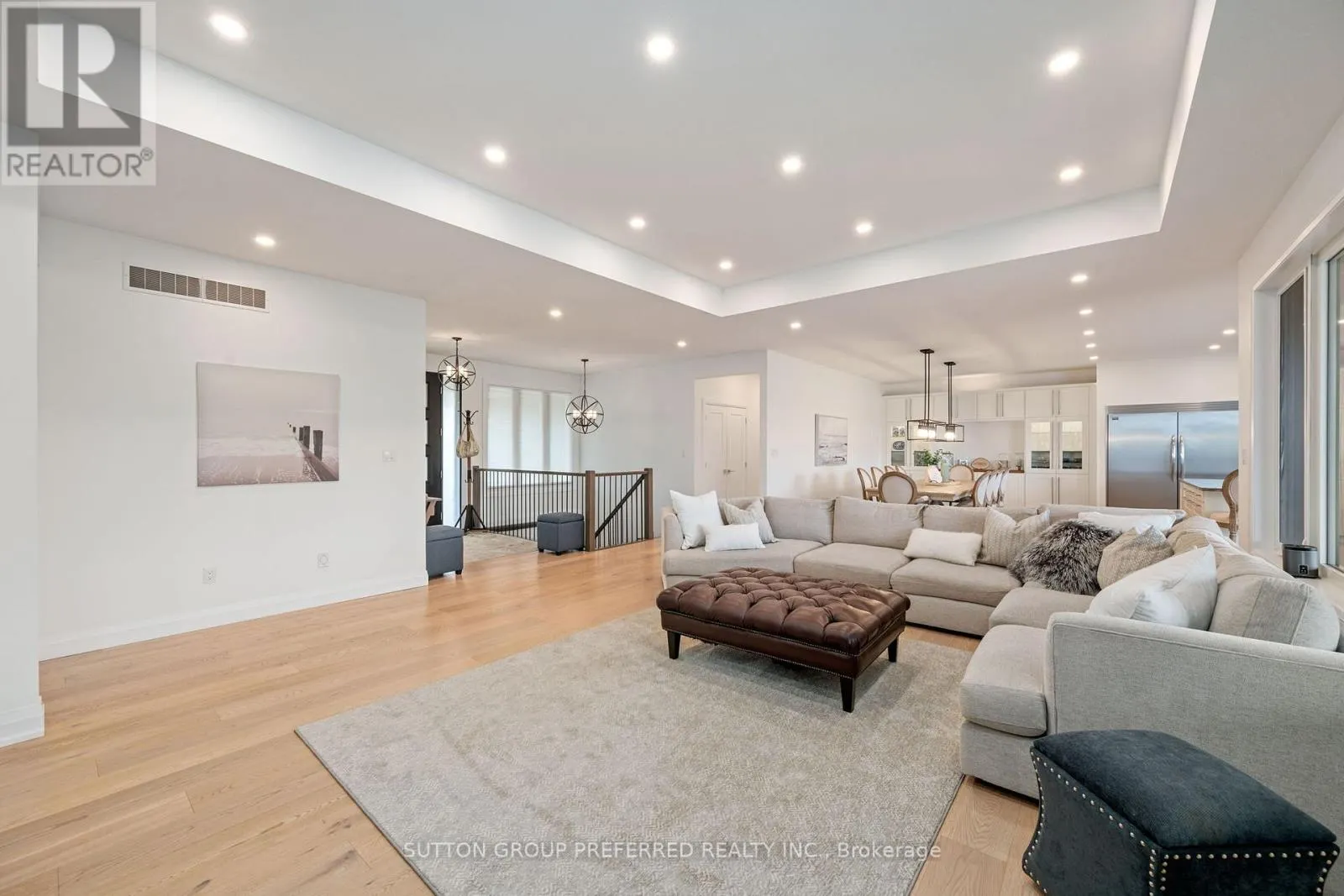 121 LEWIS DRIVE