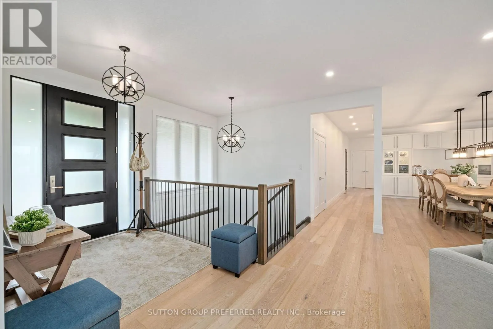 121 LEWIS DRIVE