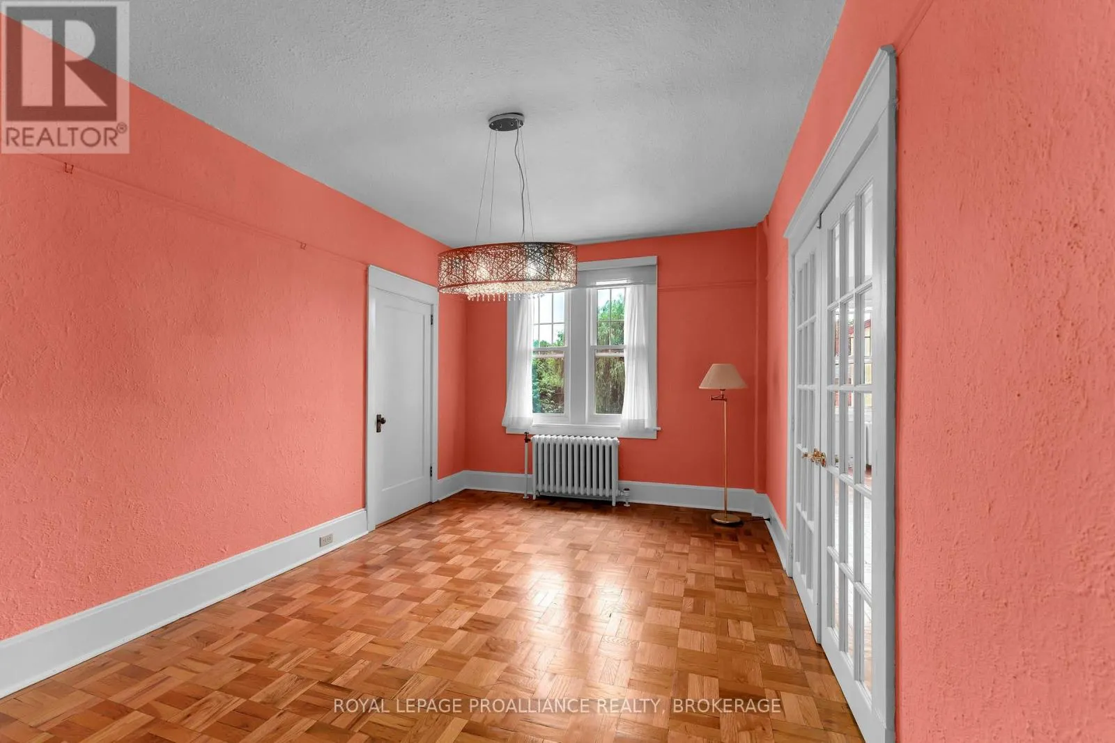 302 - 67 SYDENHAM STREET, #302