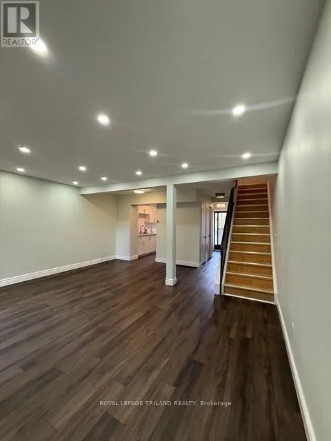 11 - 51 SUMMIT AVENUE, #11