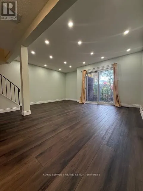 11 - 51 SUMMIT AVENUE, #11