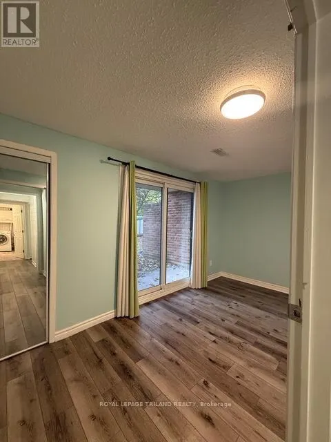 11 - 51 SUMMIT AVENUE, #11