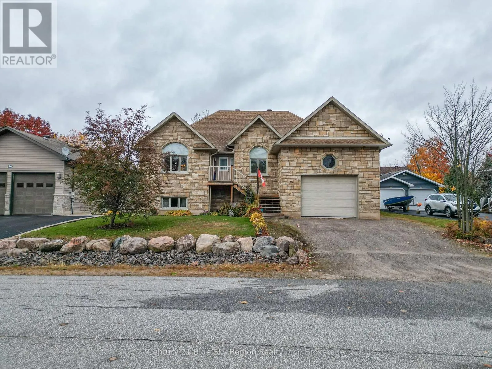 38 CEDARGROVE COURT