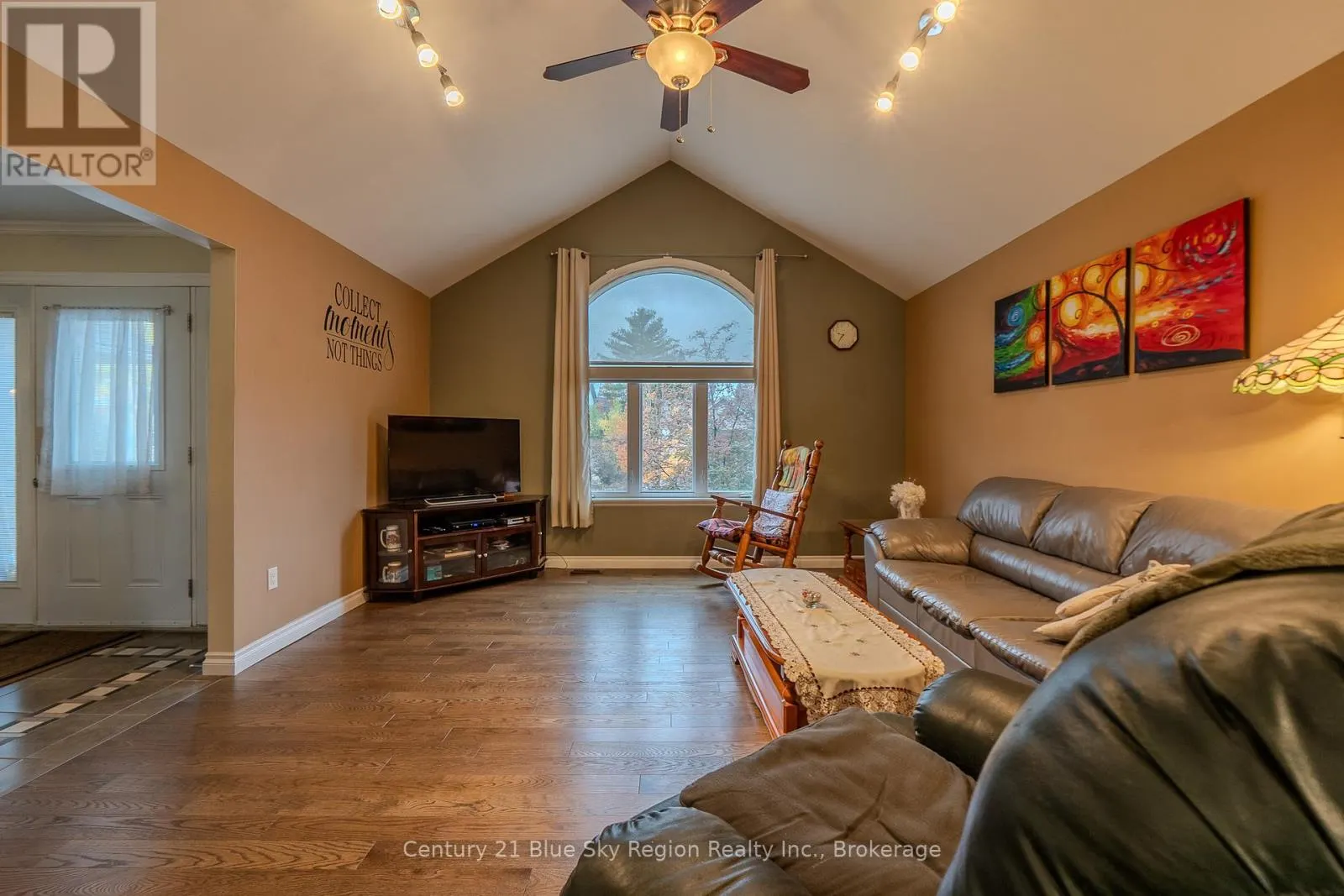 38 CEDARGROVE COURT