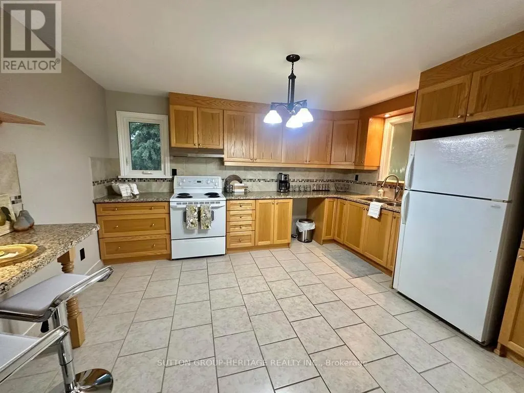 584 ROHALLION ROAD S