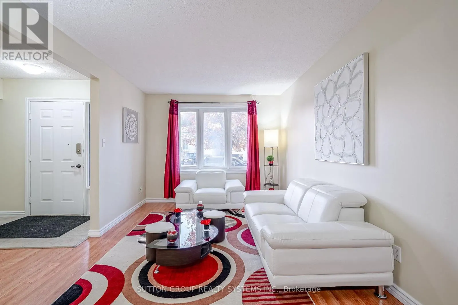 UPPER - 85 COVINGTON CRESCENT