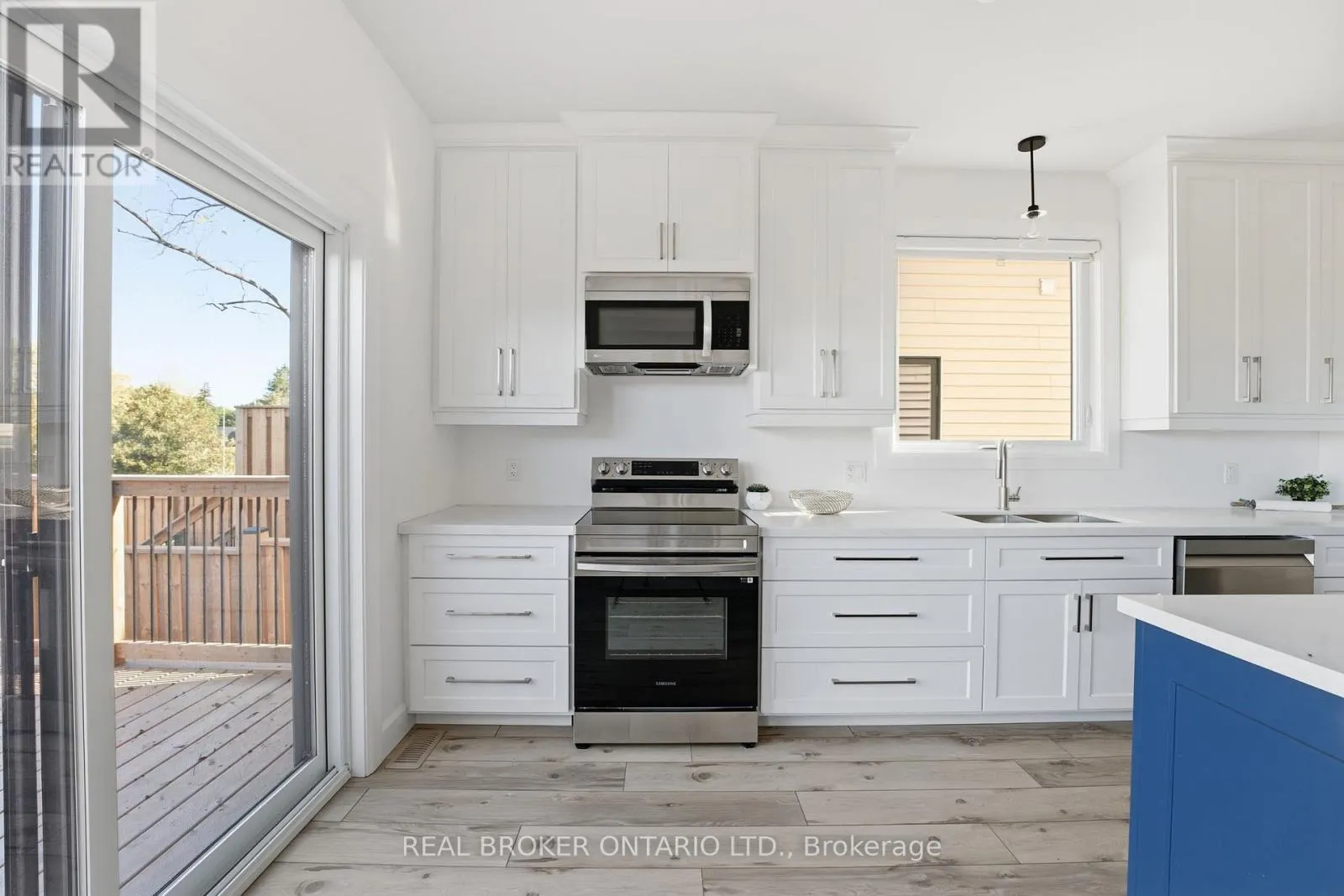 160A CONCESSION STREET W
