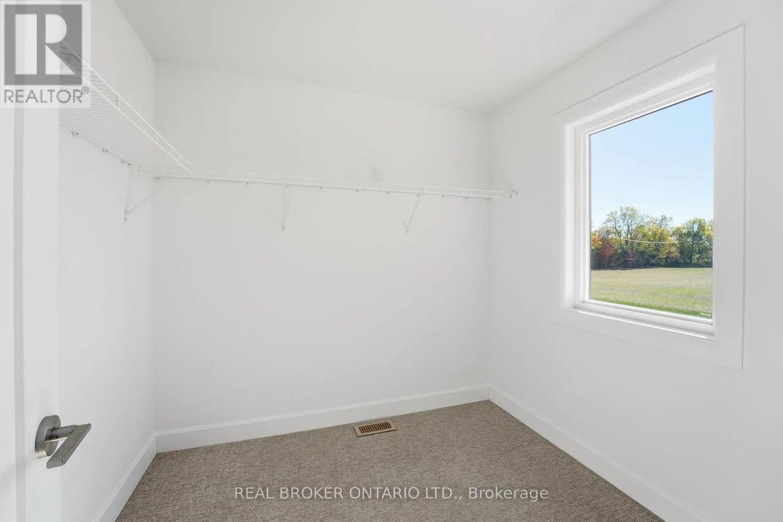 160A CONCESSION STREET W