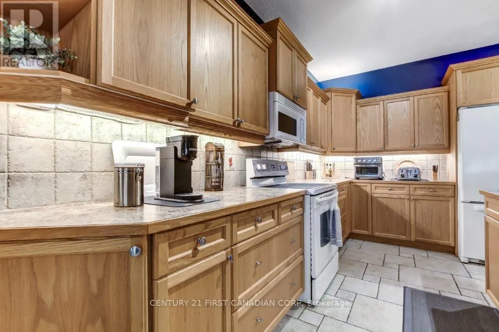 10145 MERRYWOOD DRIVE