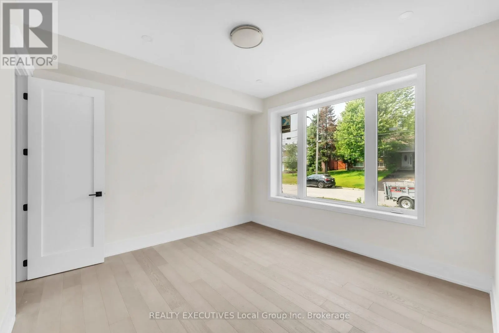 29 SHALLOT CRESCENT