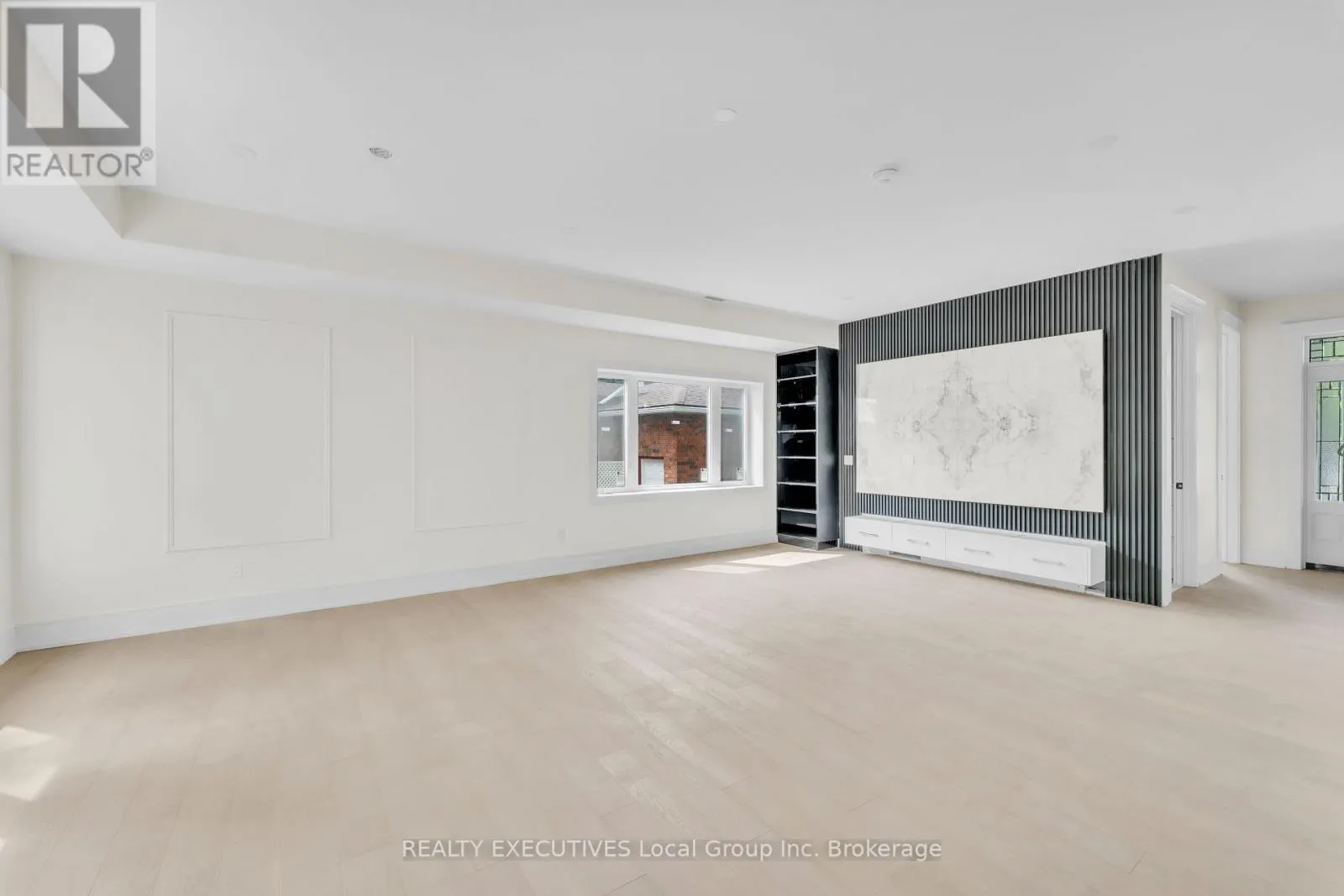 29 SHALLOT CRESCENT