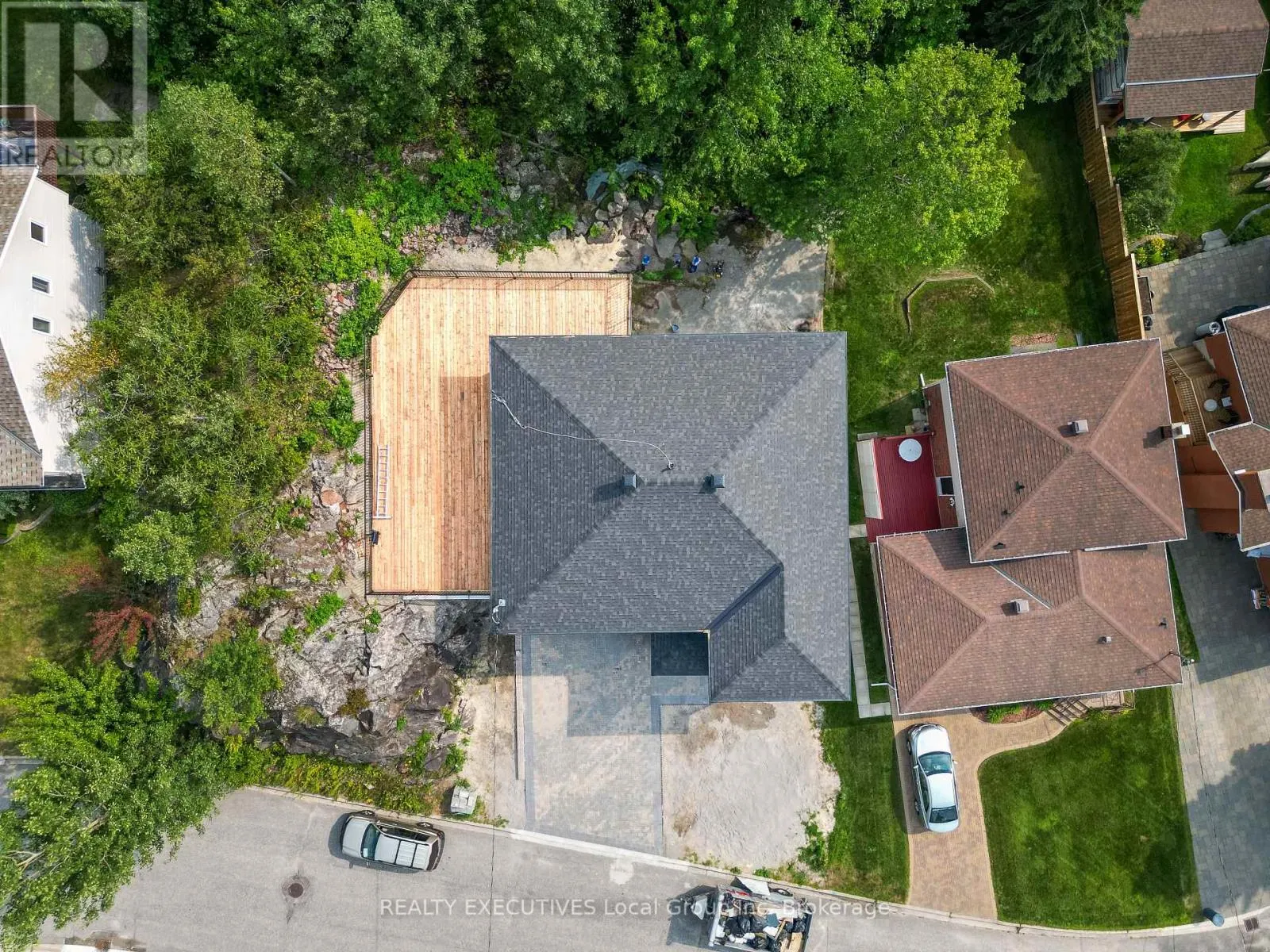 29 SHALLOT CRESCENT