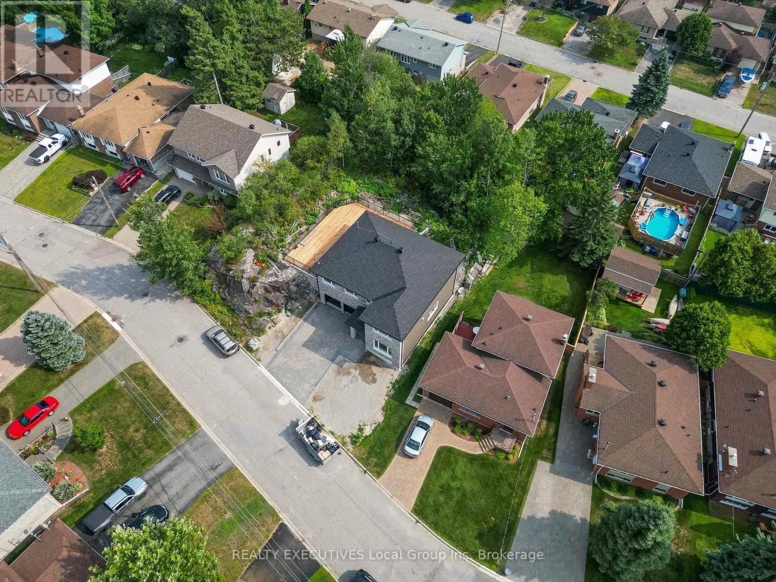 29 SHALLOT CRESCENT