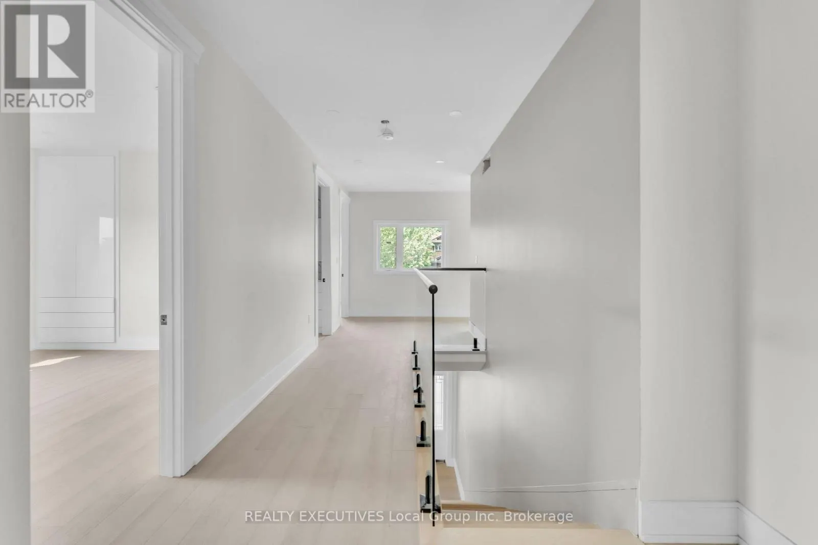 29 SHALLOT CRESCENT