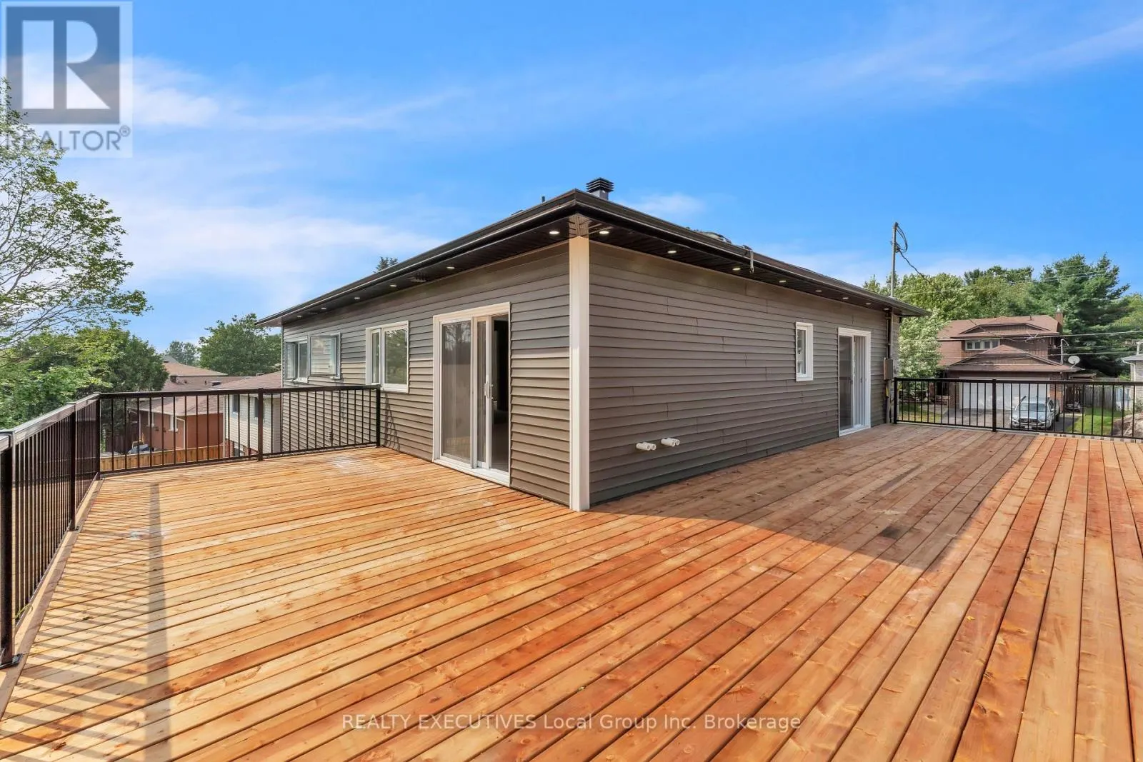 29 SHALLOT CRESCENT