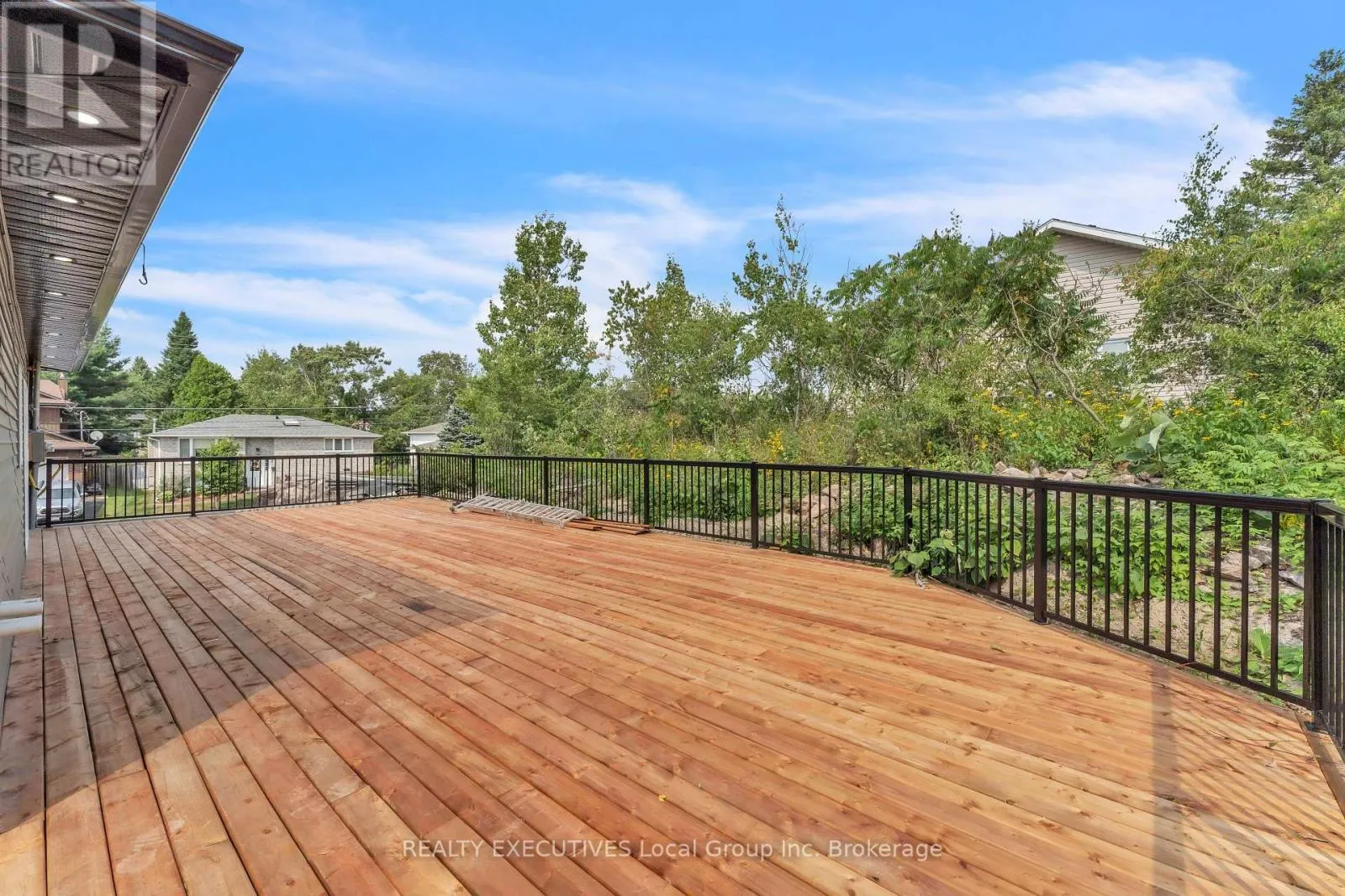 29 SHALLOT CRESCENT