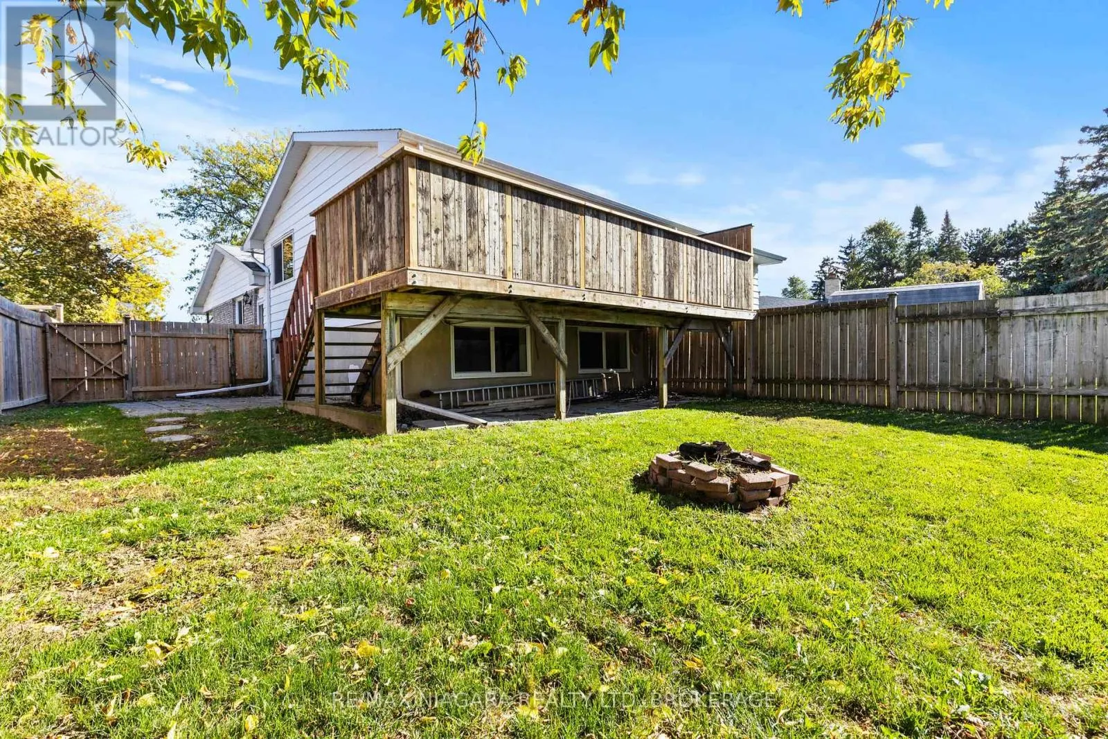 35 LAFAYETTE DRIVE
