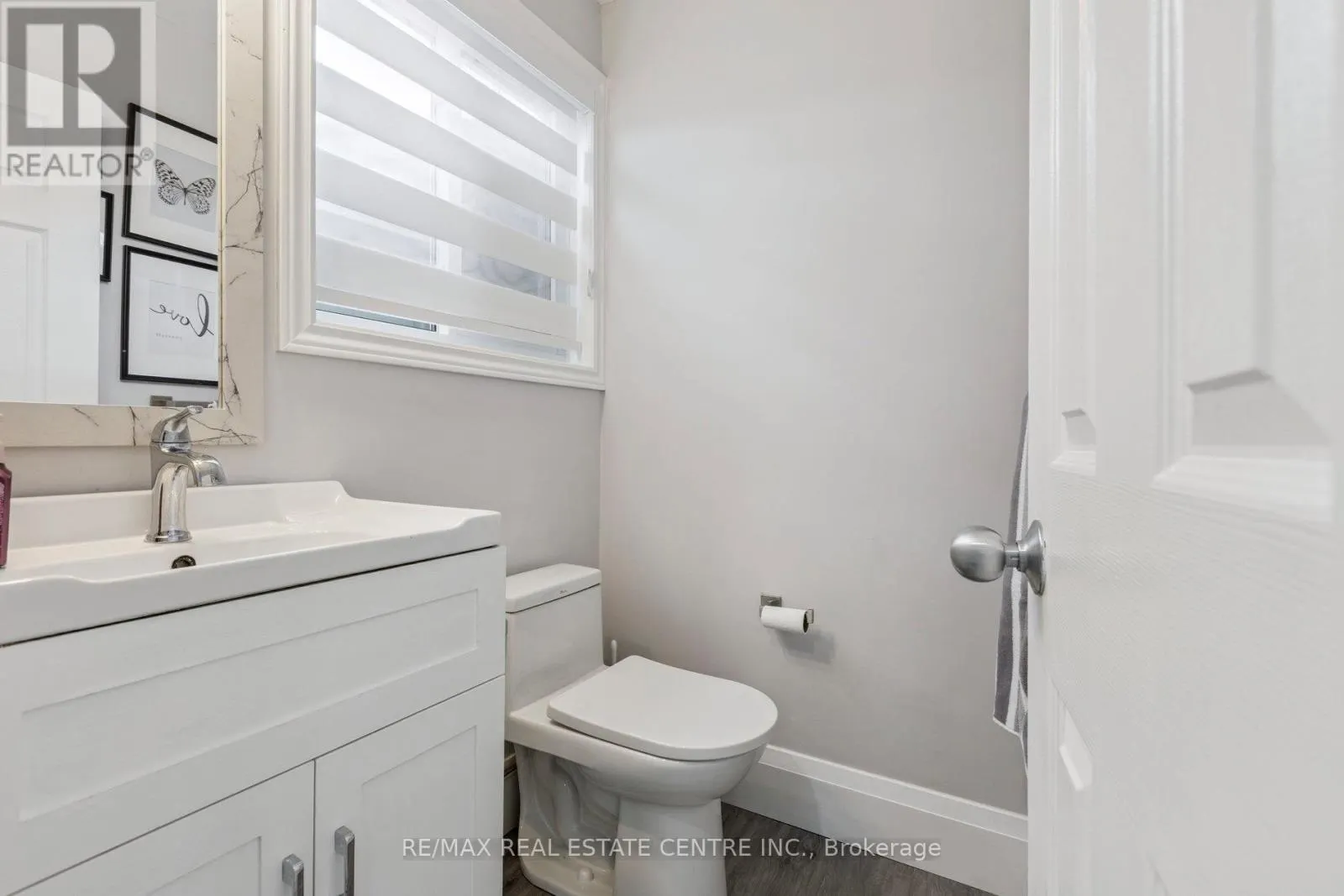 122 MOOREGATE CRESCENT