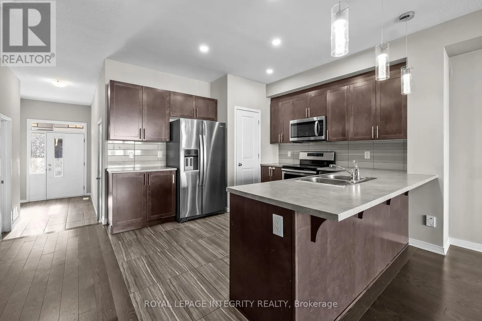 14 HACKNEY PRIVATE