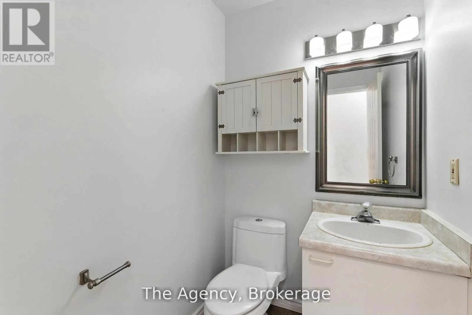 44 - 65 DORCHESTER BOULEVARD, #44