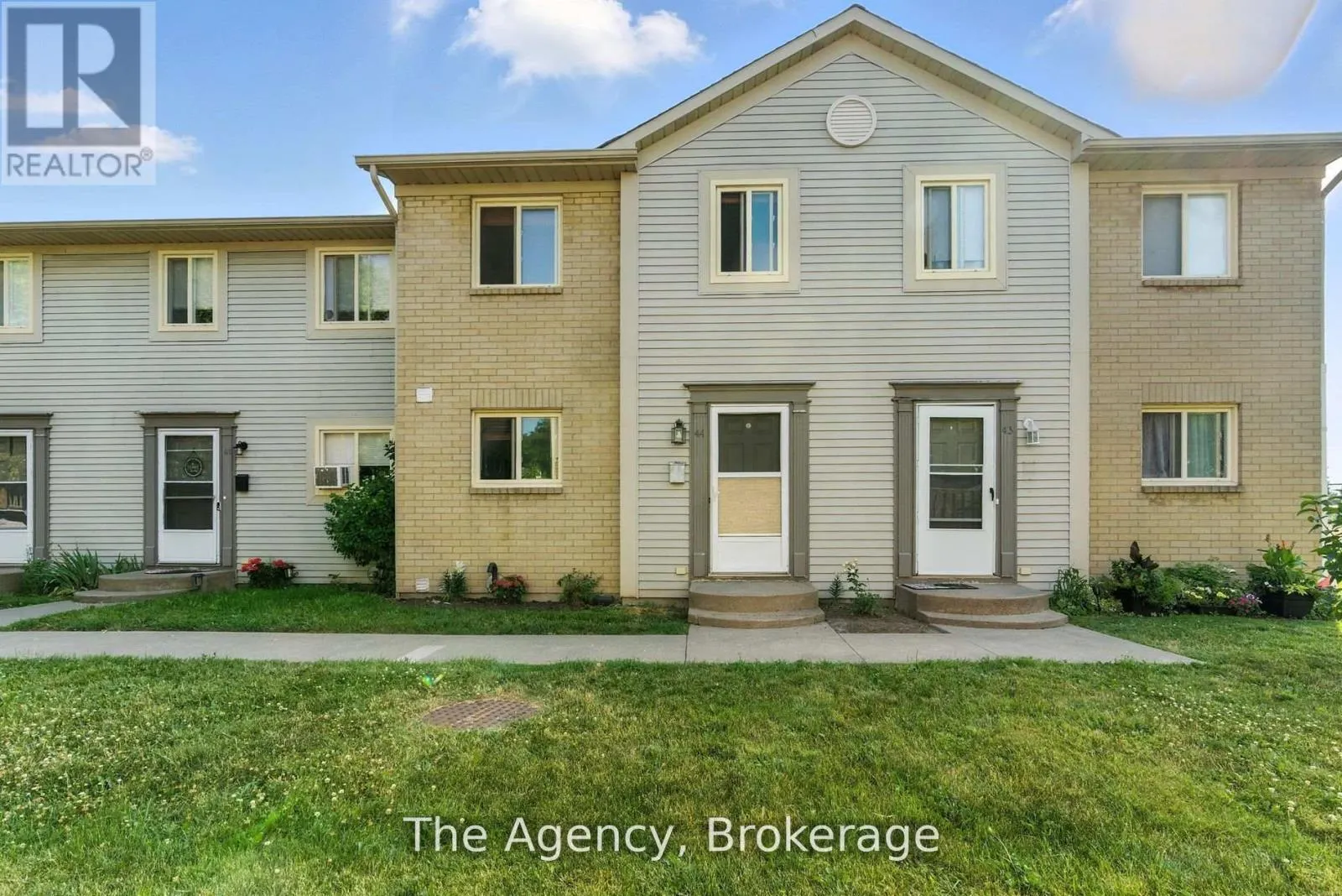 44 - 65 DORCHESTER BOULEVARD, #44