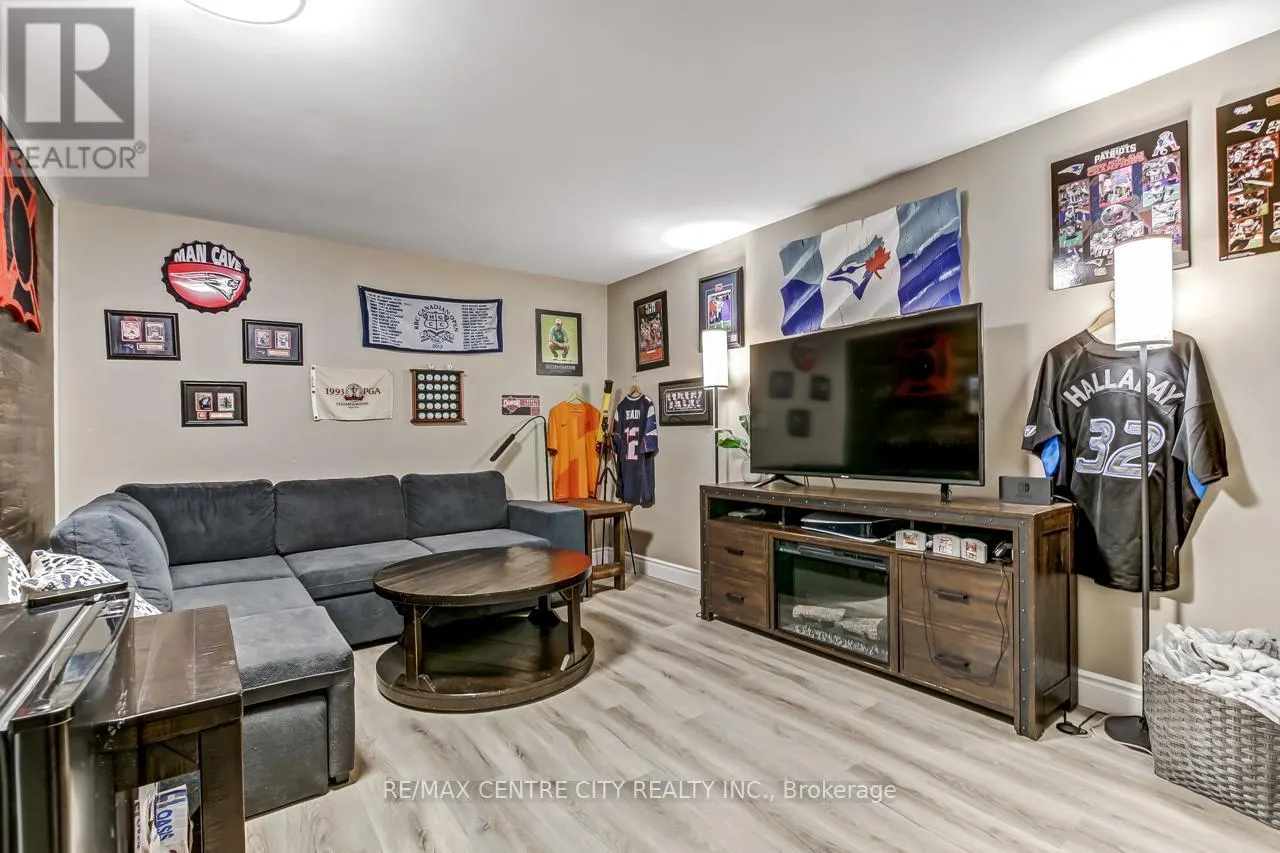 A - 263 FRANCES STREET, #A