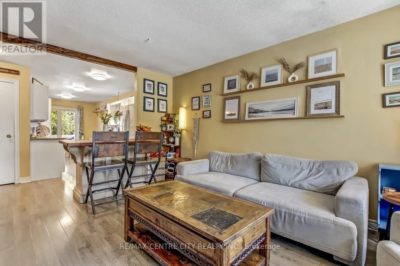 A - 263 FRANCES STREET, #A