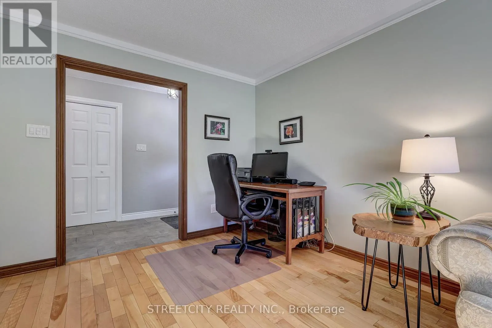 71 GLENBURNIE CRESCENT
