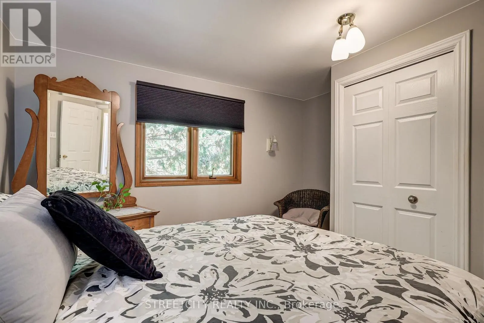 71 GLENBURNIE CRESCENT