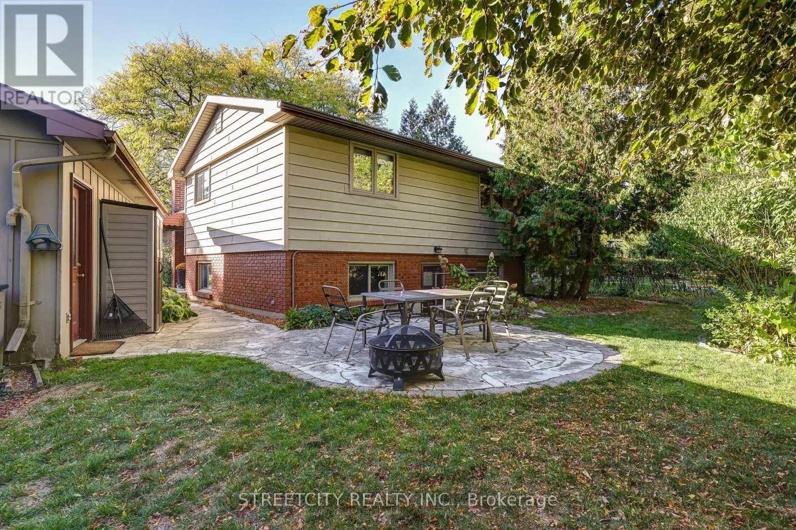 71 GLENBURNIE CRESCENT