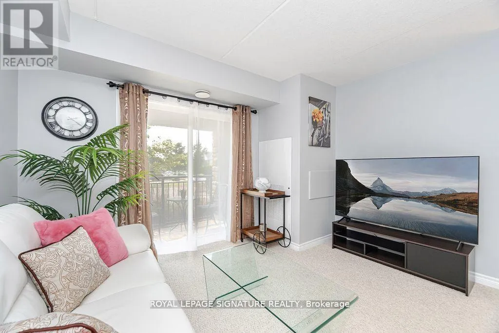 111 - 67 KINGSBURY SQUARE