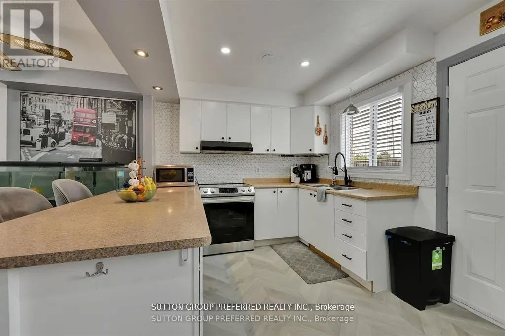 71 - 320 WESTMINSTER AVENUE, #71