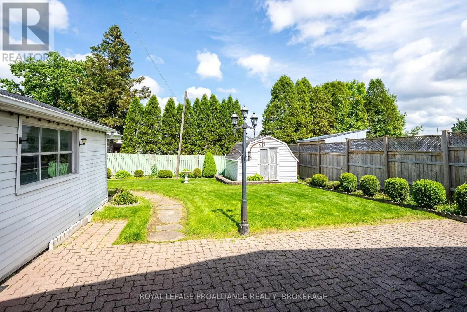 224 DANIS AVENUE