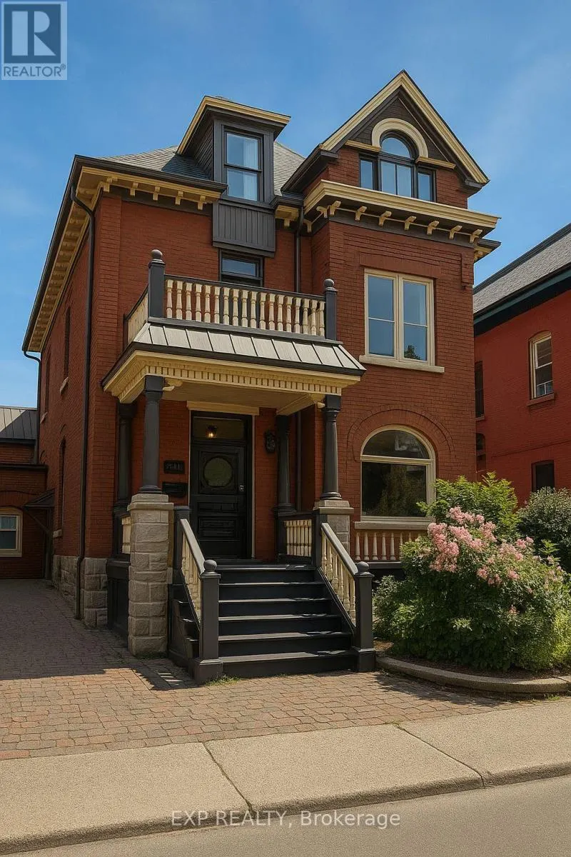 3 - 12 SOMERSET STREET W