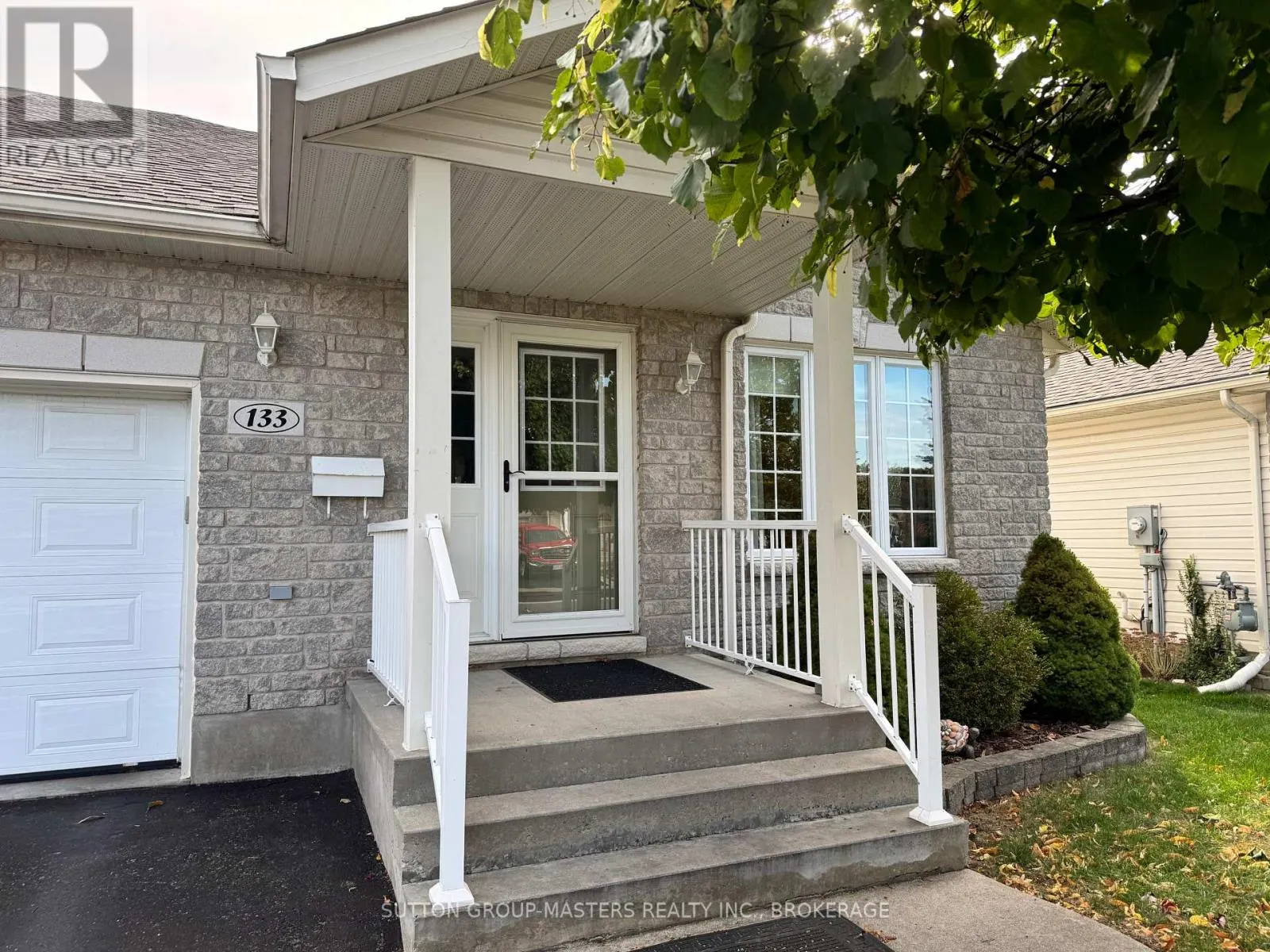 133 ELLESMEER AVENUE
