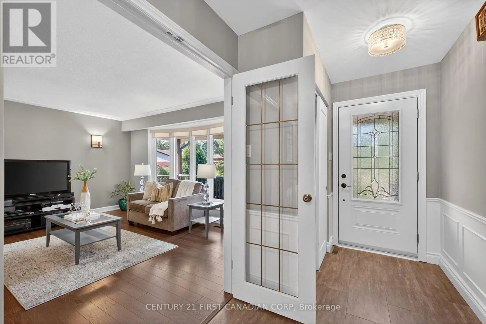 1432 NORMAN PLACE