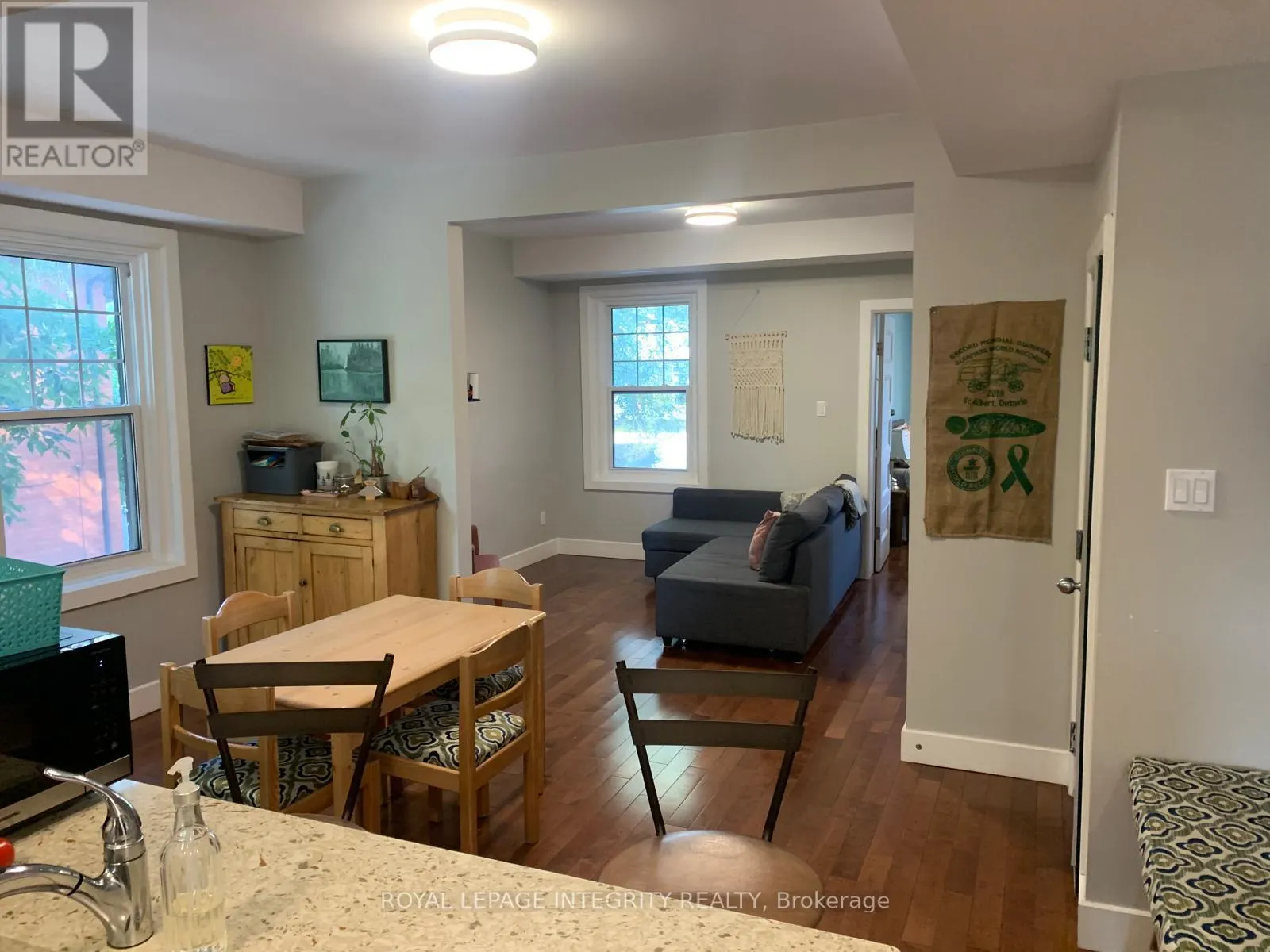 220-222 ARGYLE AVENUE