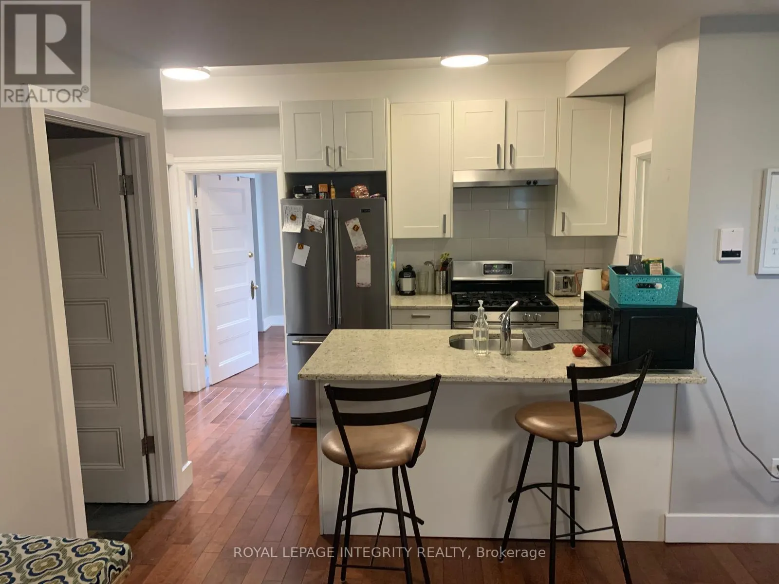 220-222 ARGYLE AVENUE