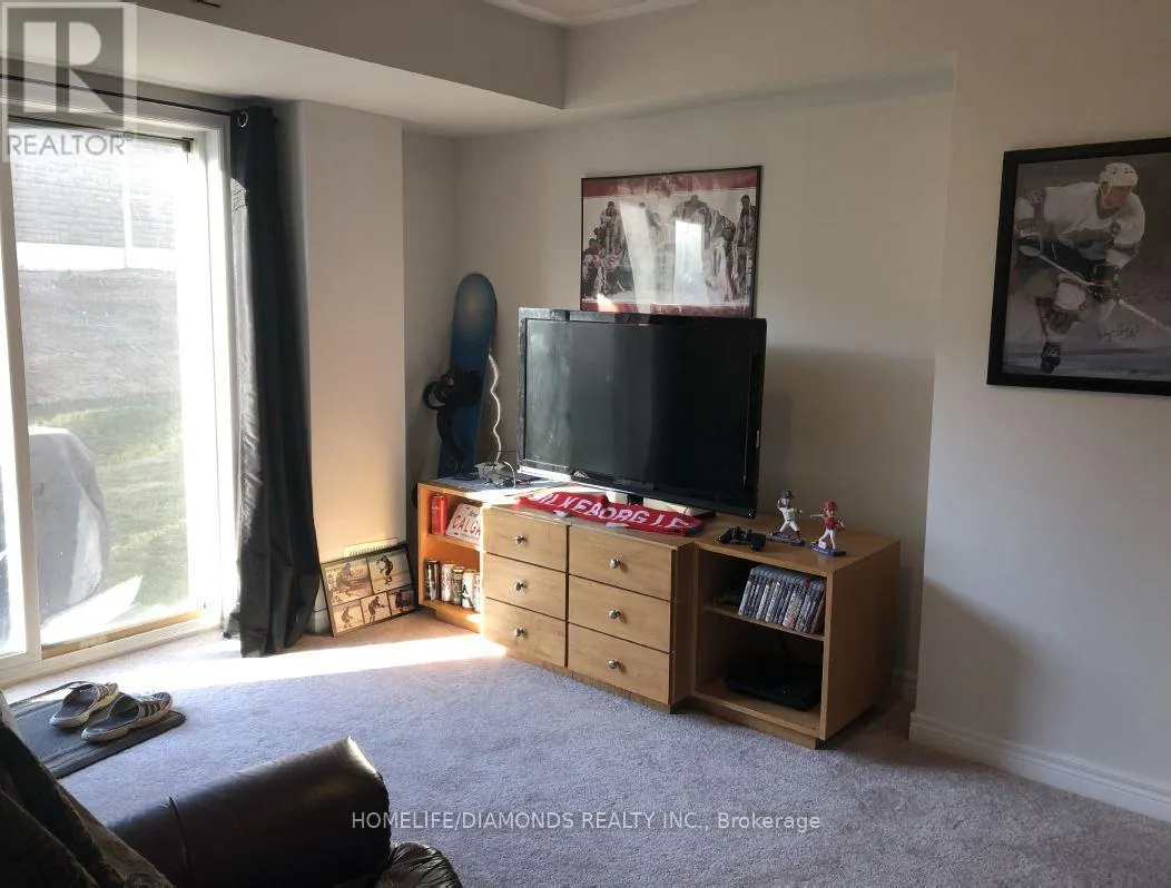 29 - 470 LINDEN DRIVE