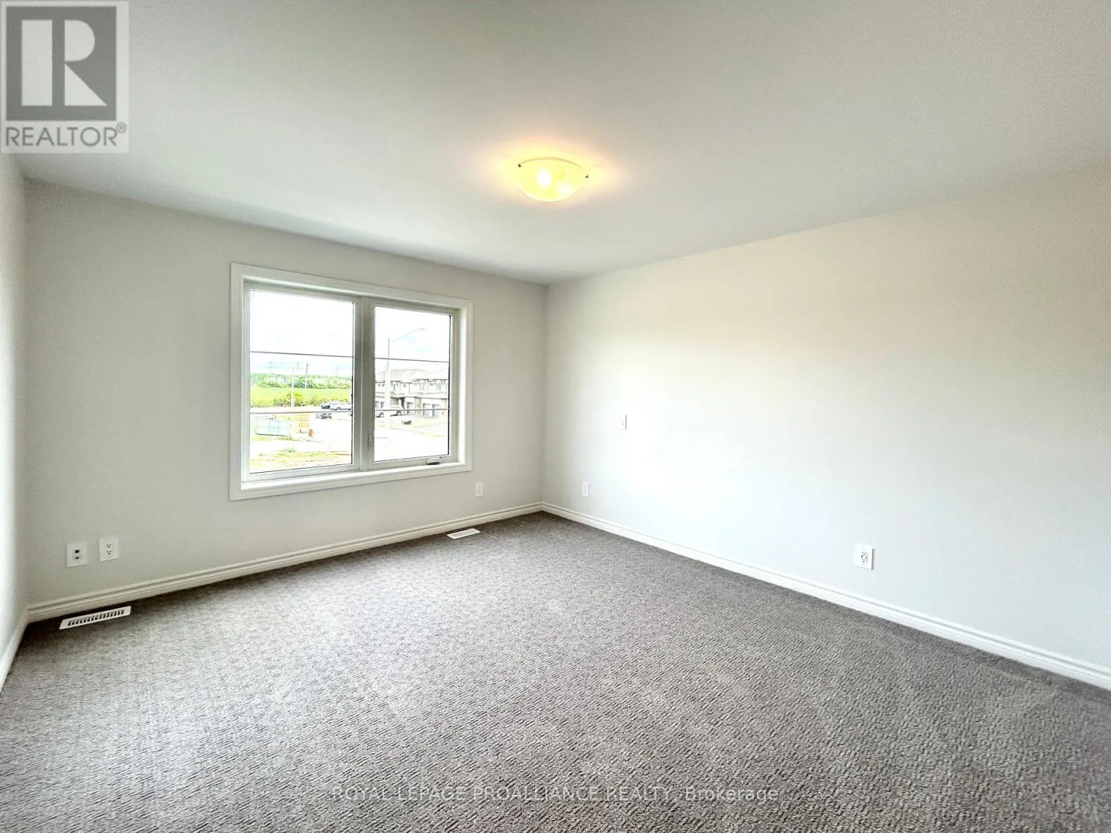 12 RIVERSTONE WAY