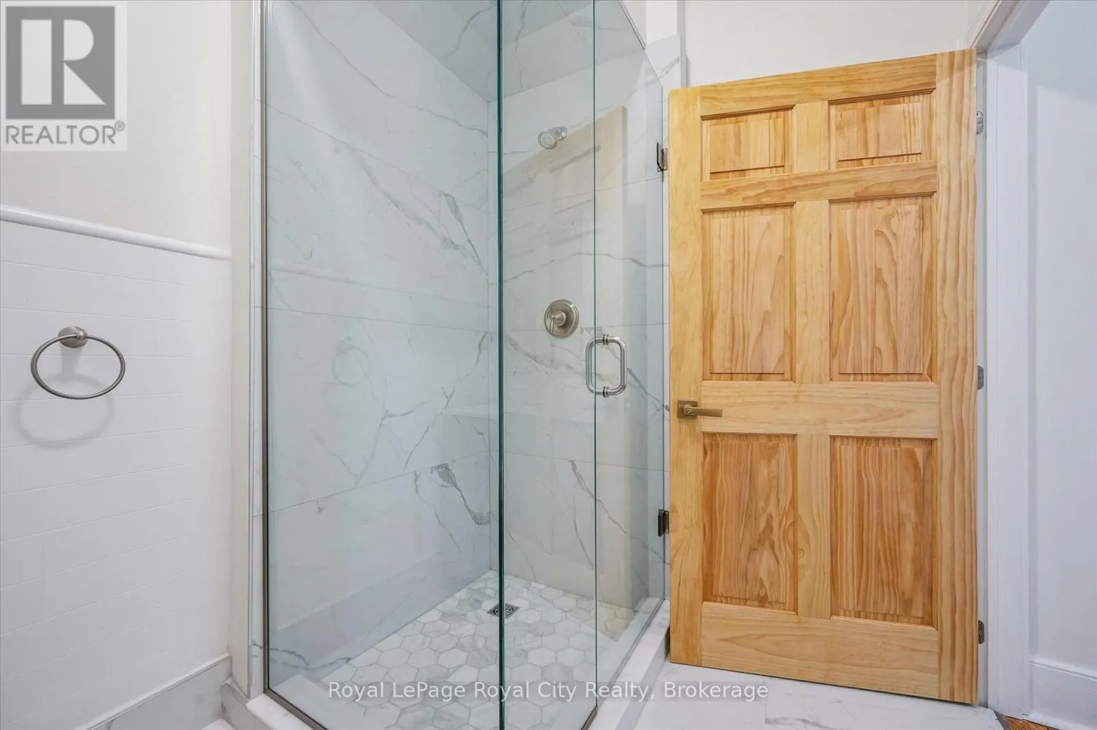 B - 129 METCALFE STREET, #B