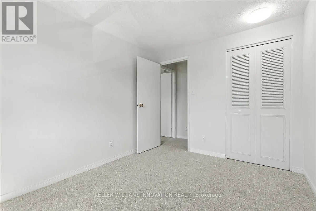 29 - 11 GRAND RIVER BOULEVARD