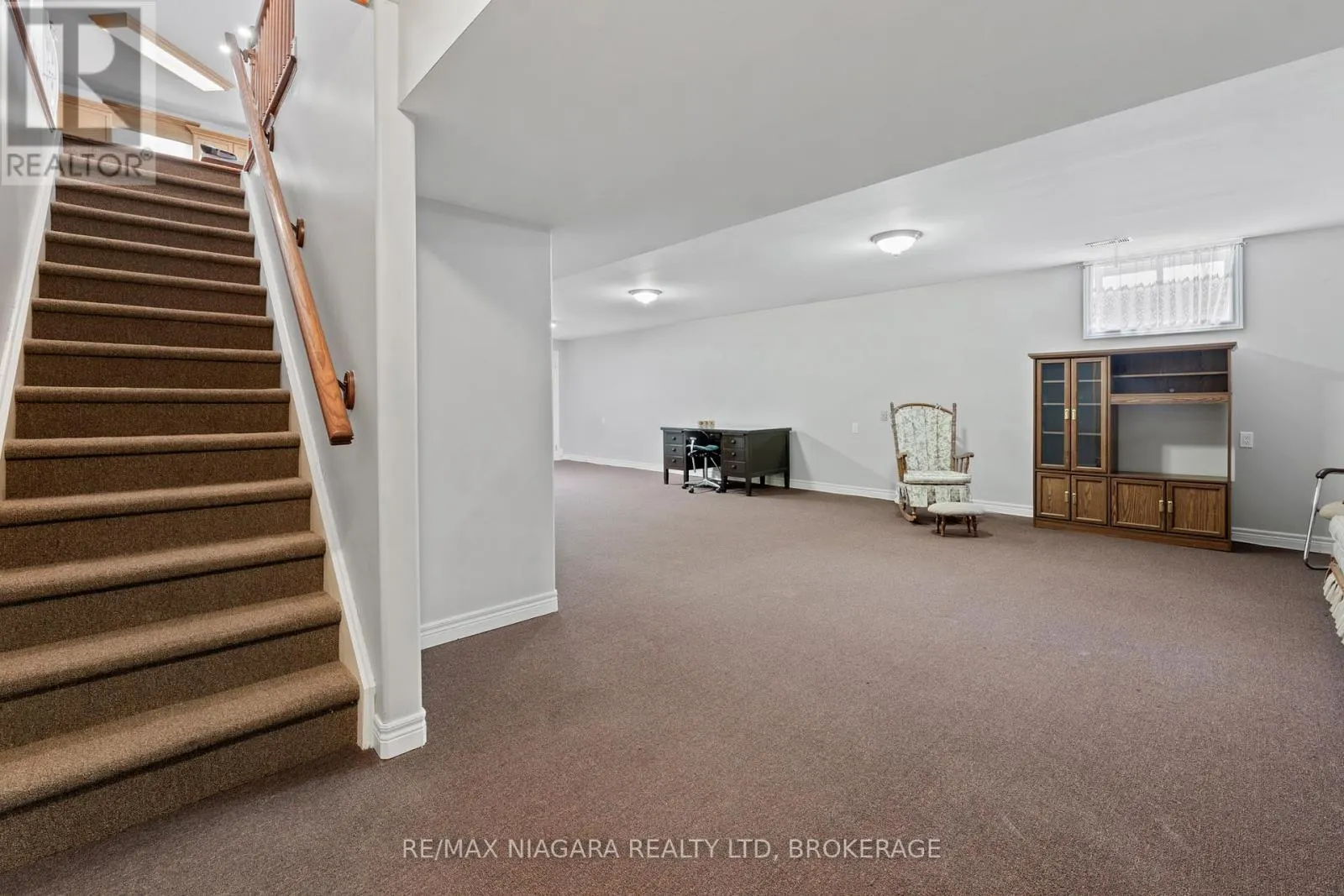 4 - 3730 DISHER STREET, #4