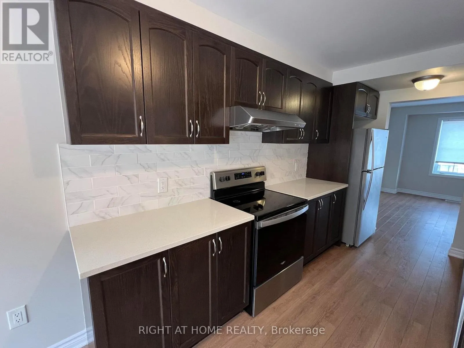 195 HARMATTAN AVENUE