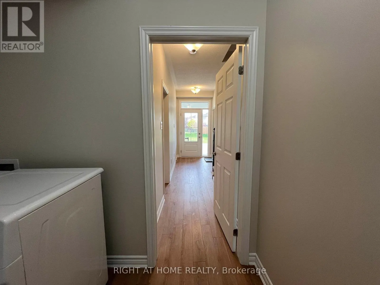195 HARMATTAN AVENUE
